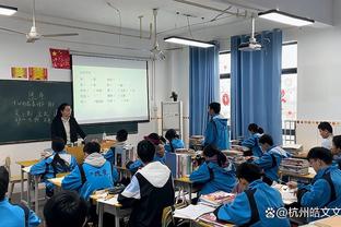 利雅得胜利总监：莫德里奇告诉我们，只要不留在皇马他就会来